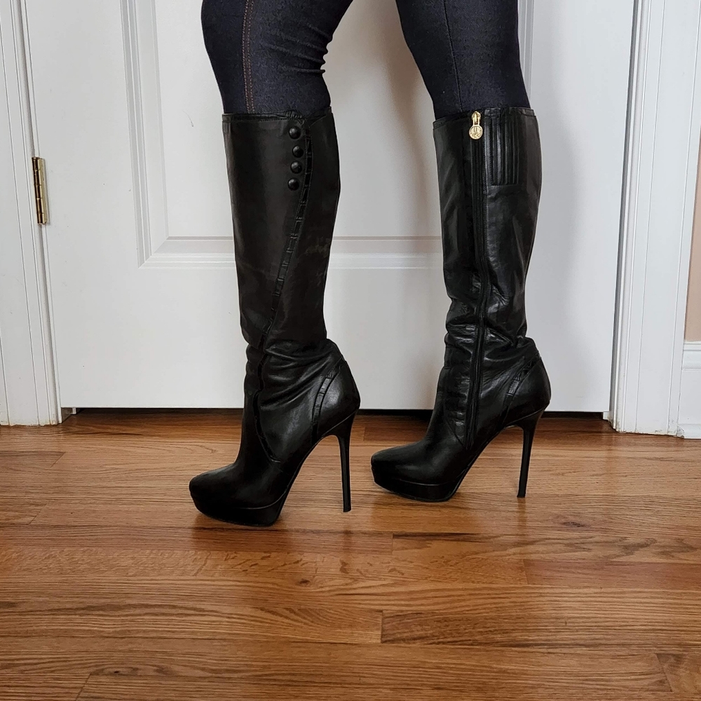 Lisa J Pliner Leather Boots